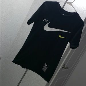 Nike Mircobrand T-Shirt